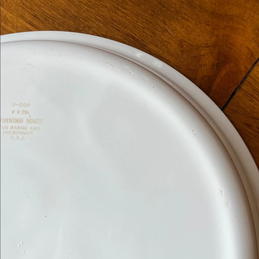 Corning Ware P-309 Blue Cornflower Pie Plate